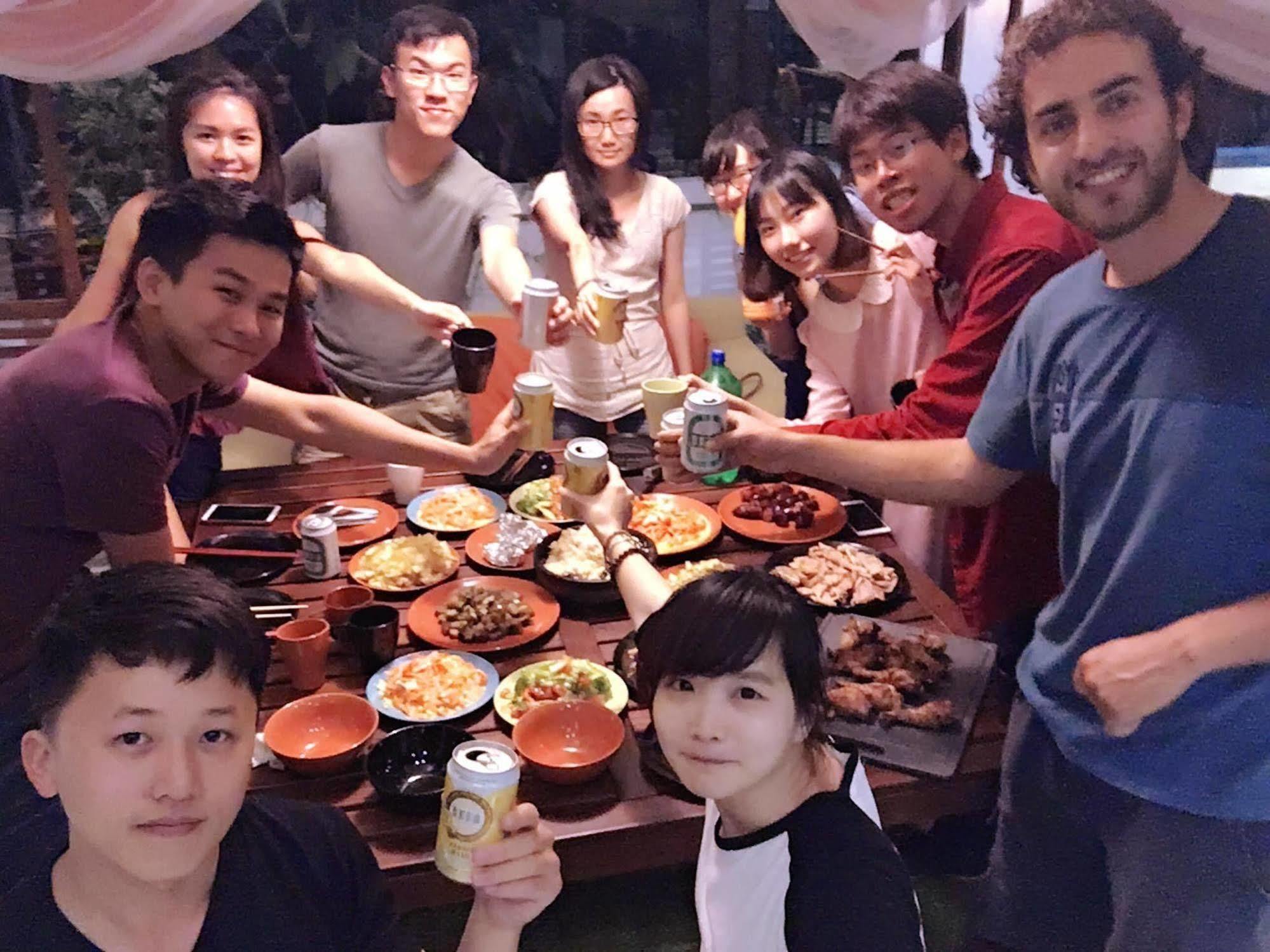 Perbed Hostel-Sun Moon Lake Station Yuchi Bagian luar foto